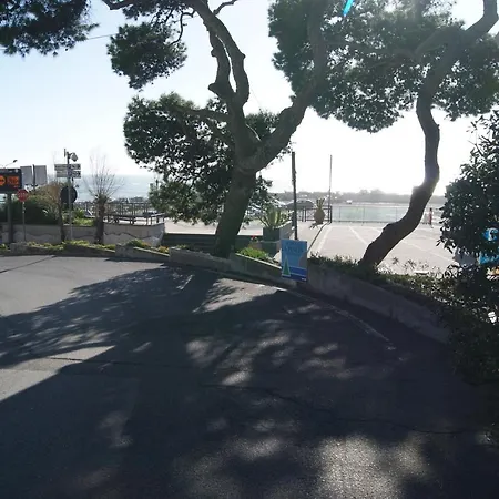 La Casa Di Irene : Un Giardino Sul Mare *