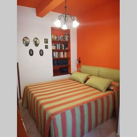 Apartamento La Casa Di Irene : Un Giardino Sul Mare *